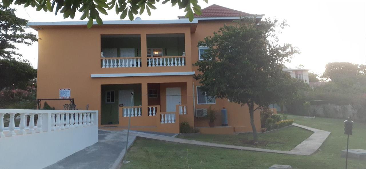 Modrians Bed & Breakfast Runaway Bay Luaran gambar