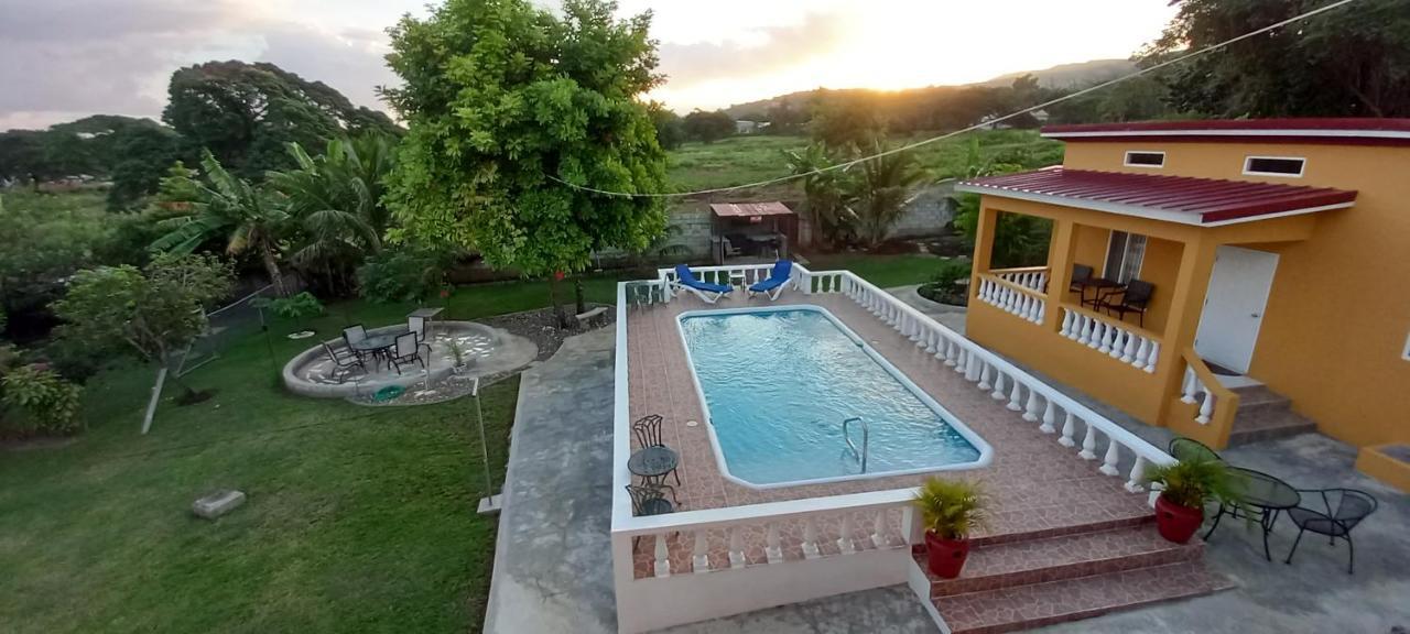Modrians Bed & Breakfast Runaway Bay Luaran gambar