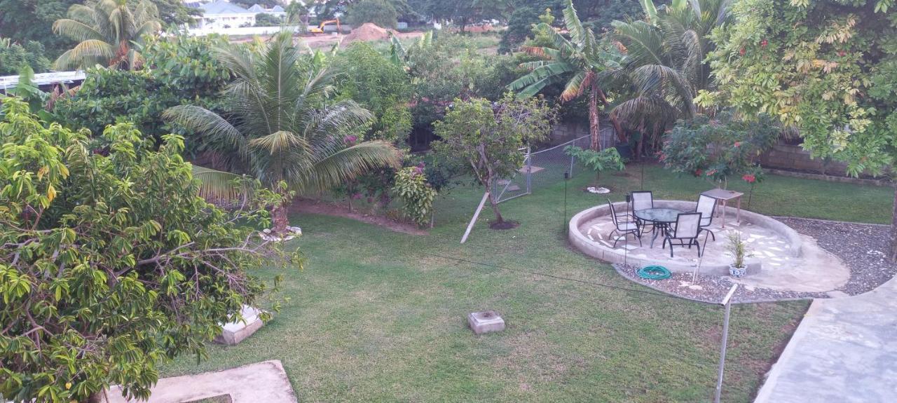 Modrians Bed & Breakfast Runaway Bay Luaran gambar