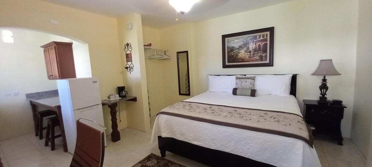 Modrians Bed & Breakfast Runaway Bay Luaran gambar