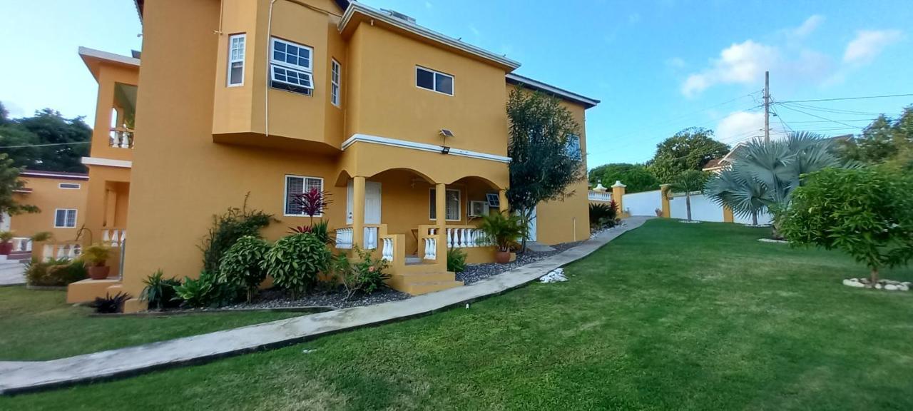 Modrians Bed & Breakfast Runaway Bay Luaran gambar