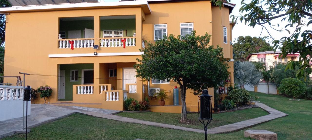 Modrians Bed & Breakfast Runaway Bay Luaran gambar